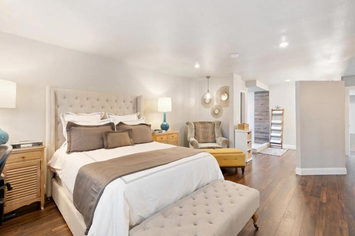 Elegant Beach Living, Just Blocks To The Sand Huntington Beach Extérieur photo